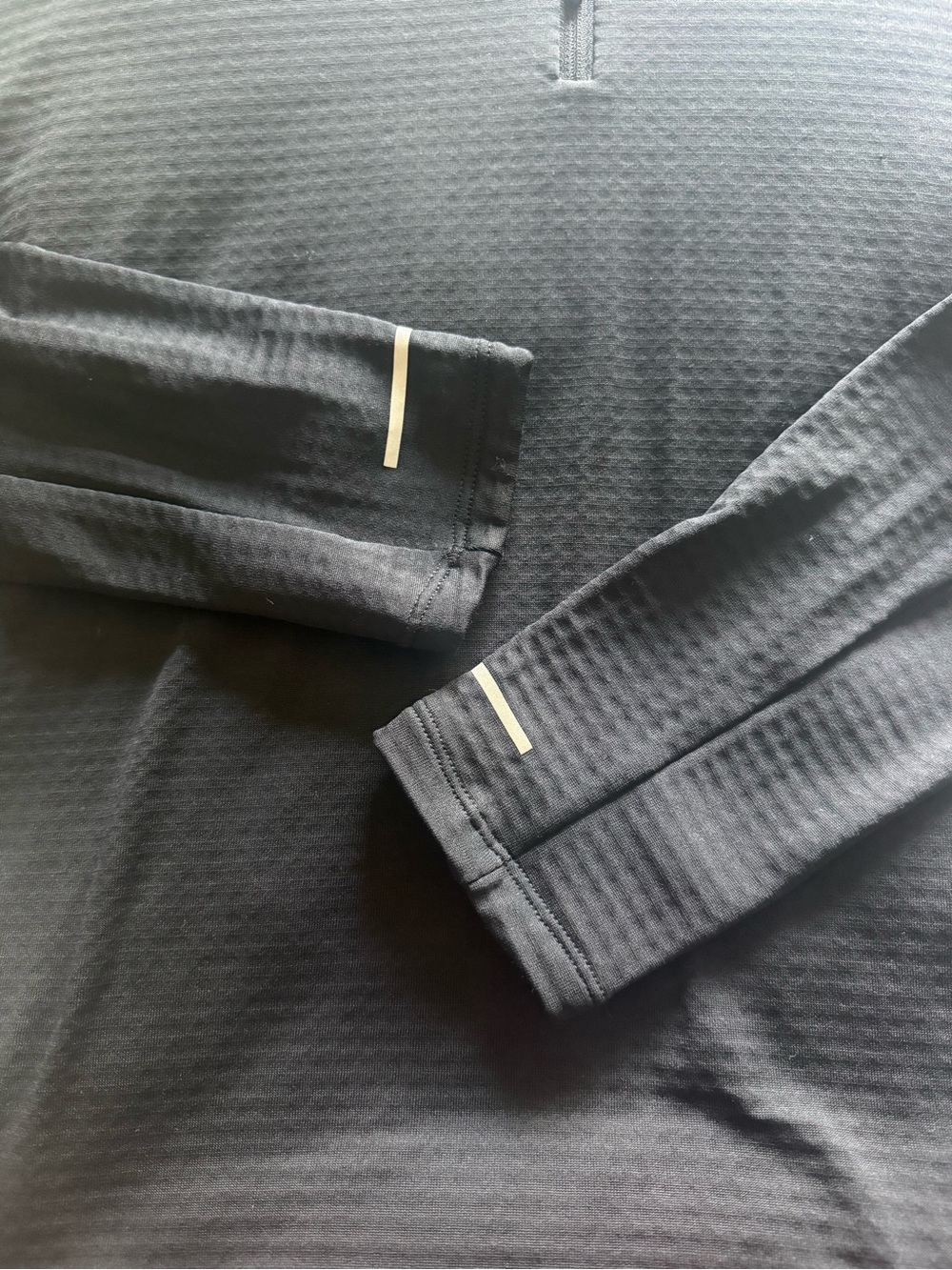 Nike Black Therma-FIT Running Quarter-Zip Pullover - Picture 3 of 3